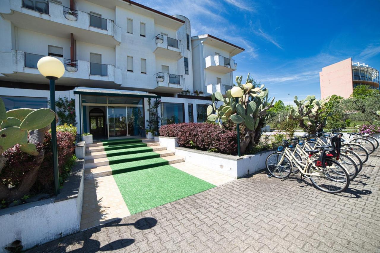 Hotel Sporting فاستو المظهر الخارجي الصورة